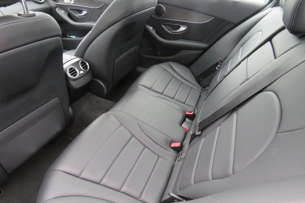 Mercedes-AMG C-Klasse 2019 фото 8