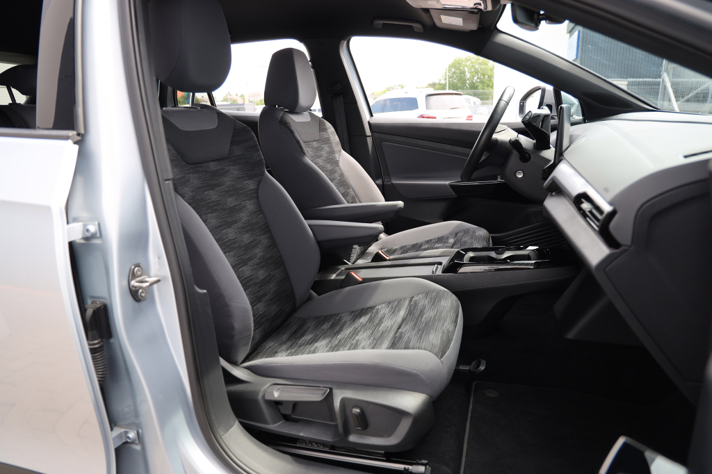 Volkswagen ID.4 PRO 2021 photo 42