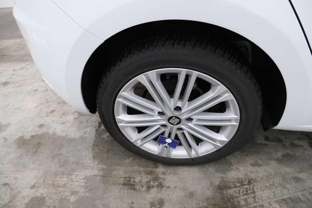 SEAT Leon 2017 photo 9