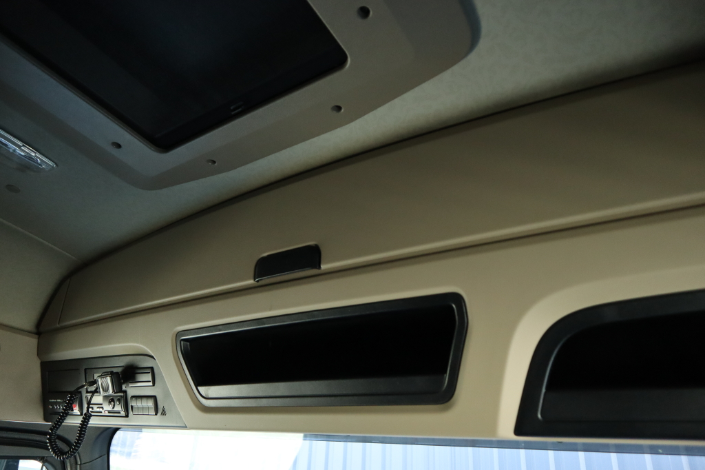 Mercedes-Benz Actros 2651 2015 photo 9