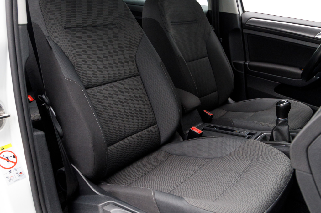 Volkswagen Golf VII фото 23