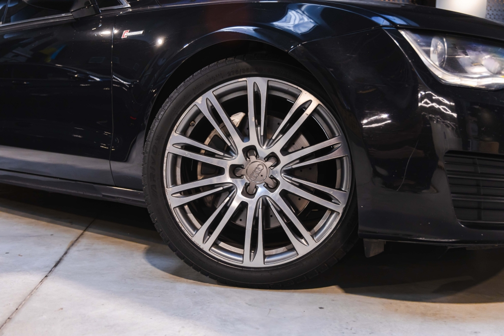 Audi A7 2012 фото 3