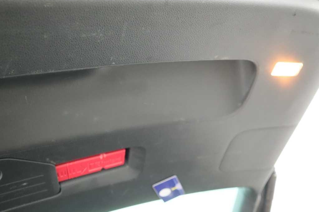 Volkswagen Sharan 2017 фото 48