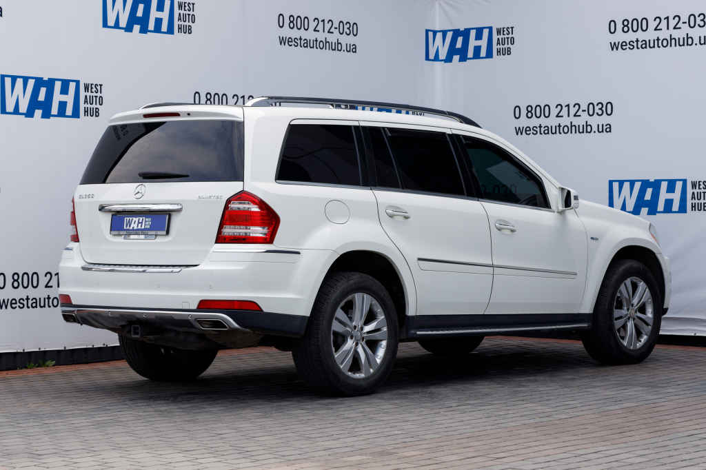 Mercedes-Benz GL 350 Bluetec 2011 фото 7