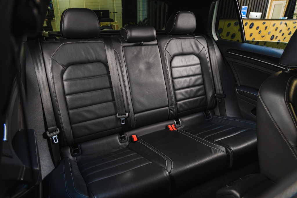 Volkswagen Golf R 2017 photo 35