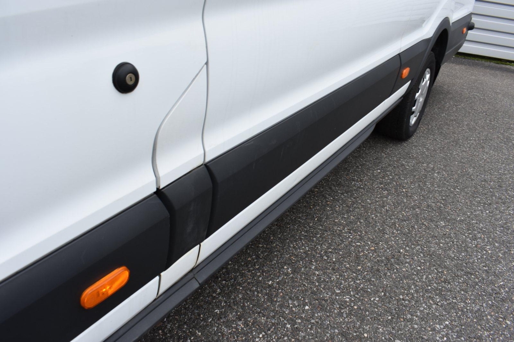 Ford Transit Kasten 2019 photo 23