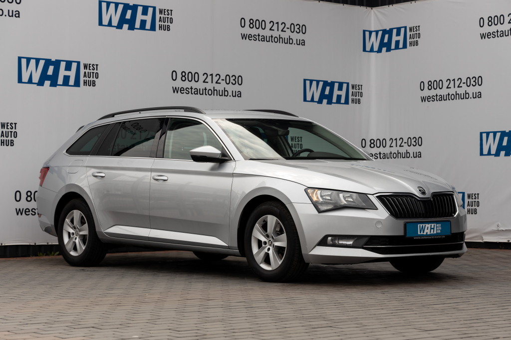 Skoda Superb 2016 фото 26