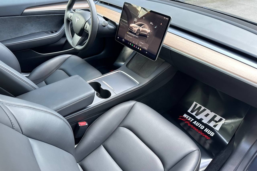 Tesla Model 3 2023 photo 13