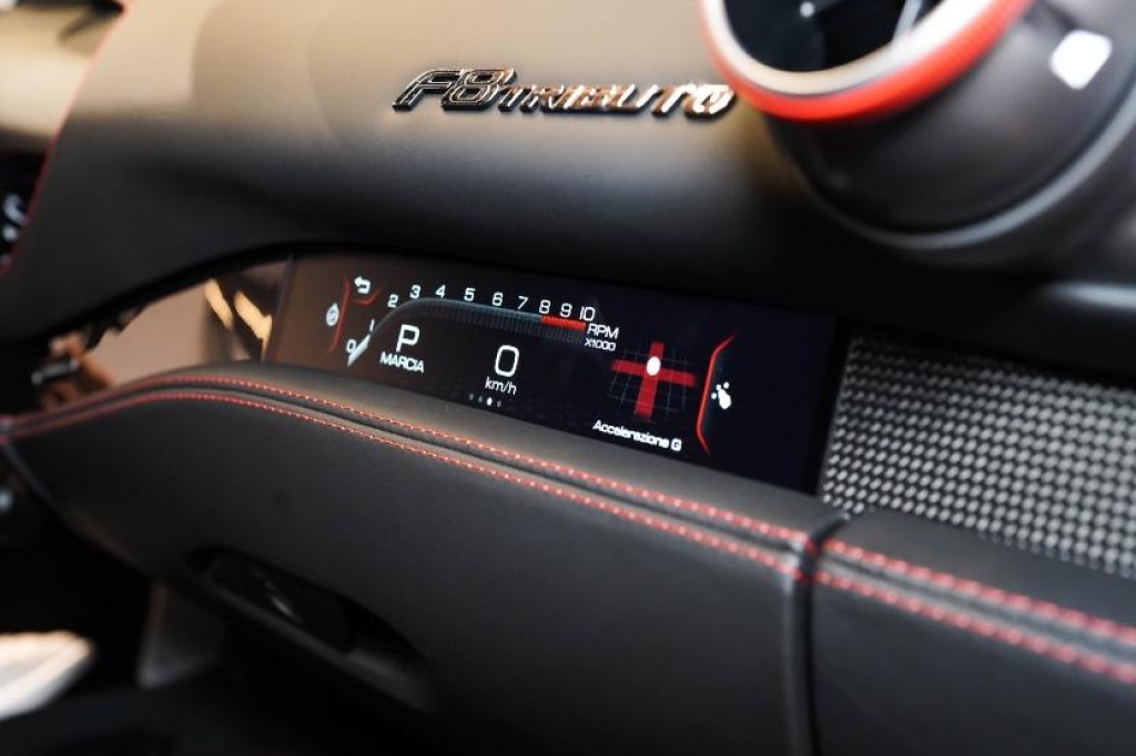 Ferrari F8 2021 фото 11