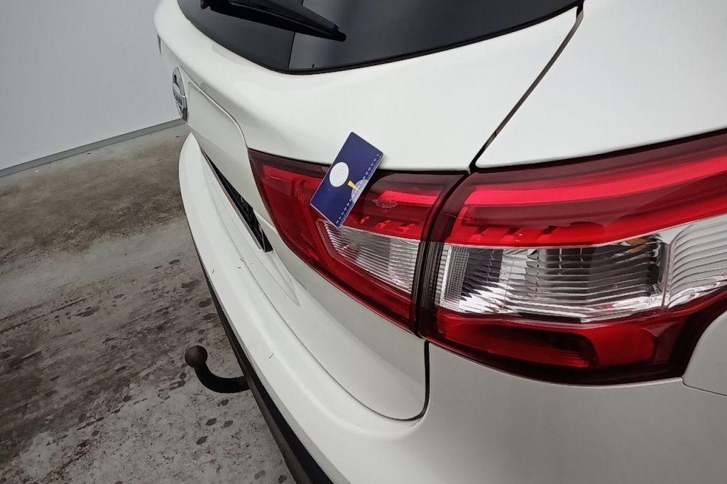 Nissan Qashqai 2017 фото 21