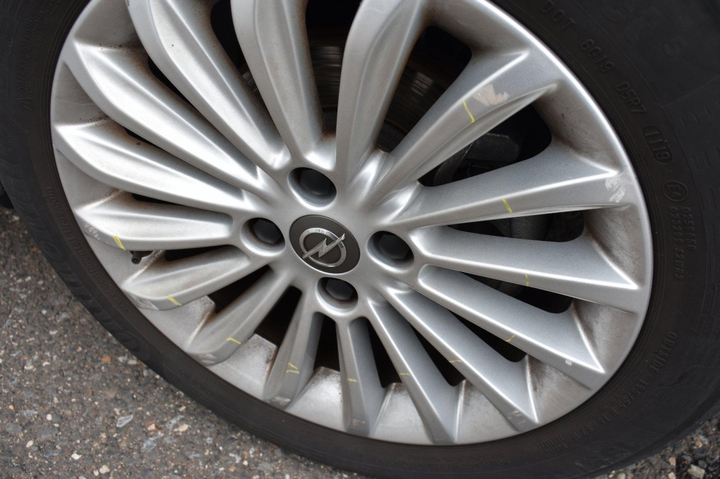 Opel Adam 2019 фото 14