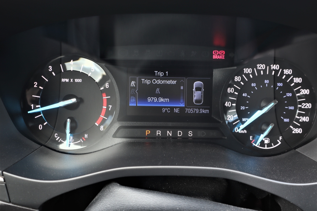 Ford Fusion SE 2016 фото 10