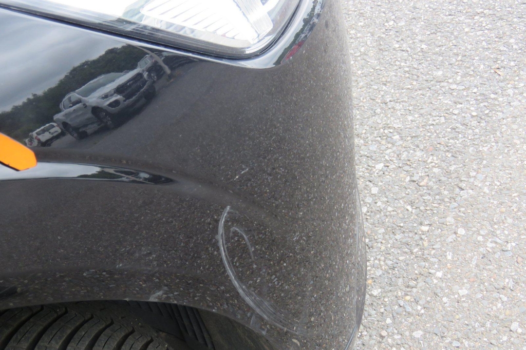 Volvo XC60 2020 фото 12