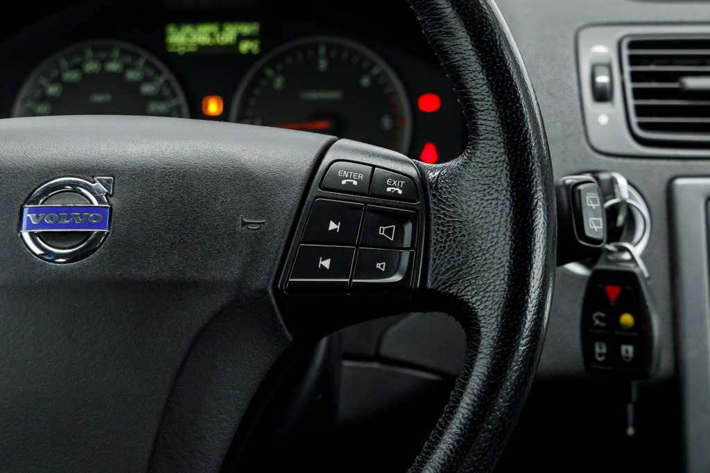 Volvo V50 2007 photo 14