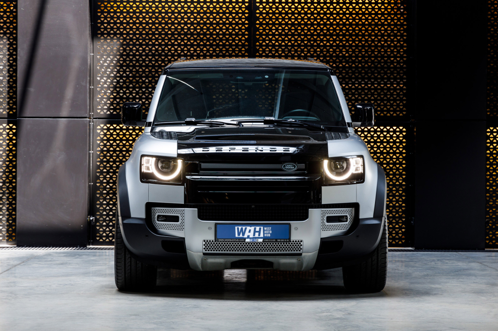 Land Rover Defender First Edition D240 2020 фото 1