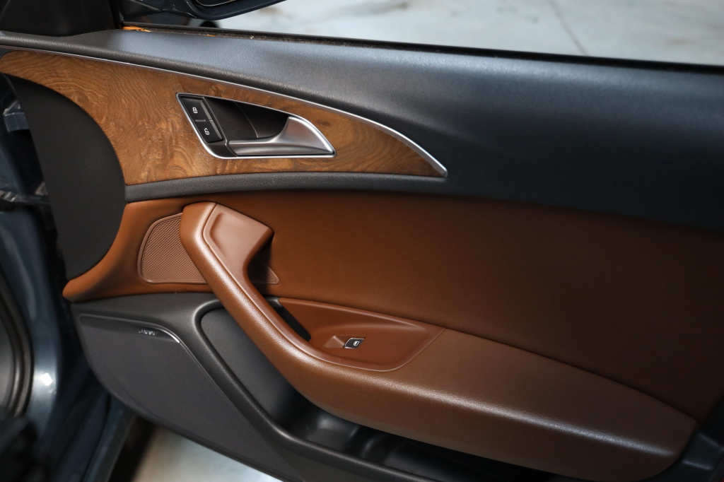 Audi A6 2012 photo 42