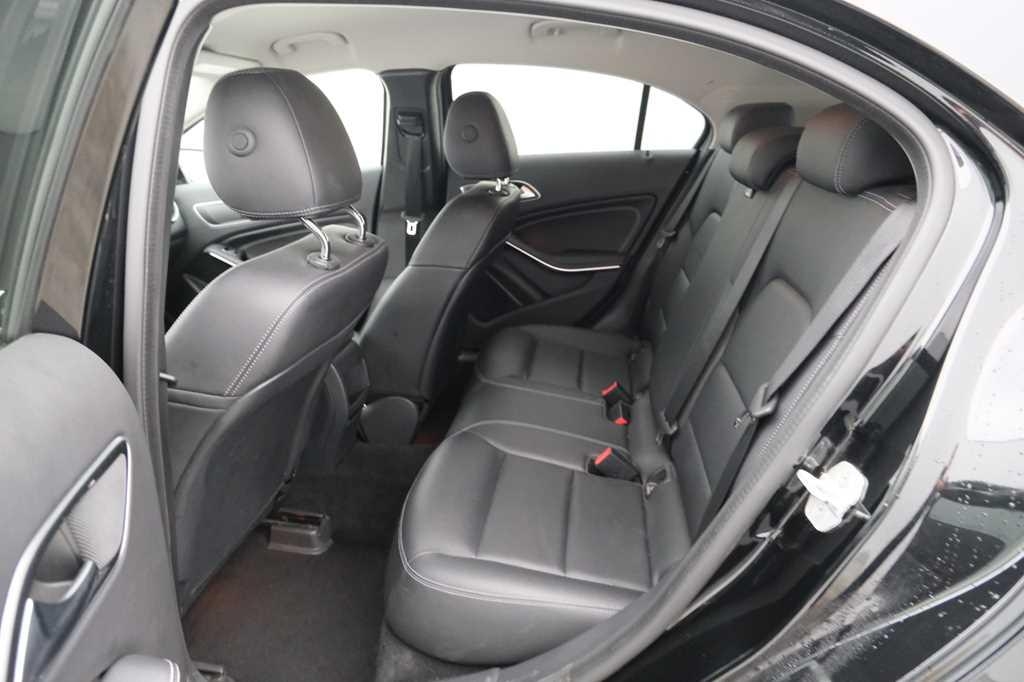 Mercedes-Benz A-Klasse 2017 photo 3