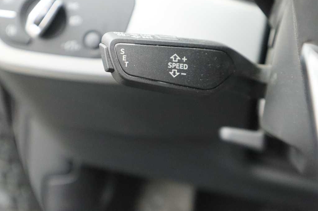 Audi A4 Avant 2016 photo 23