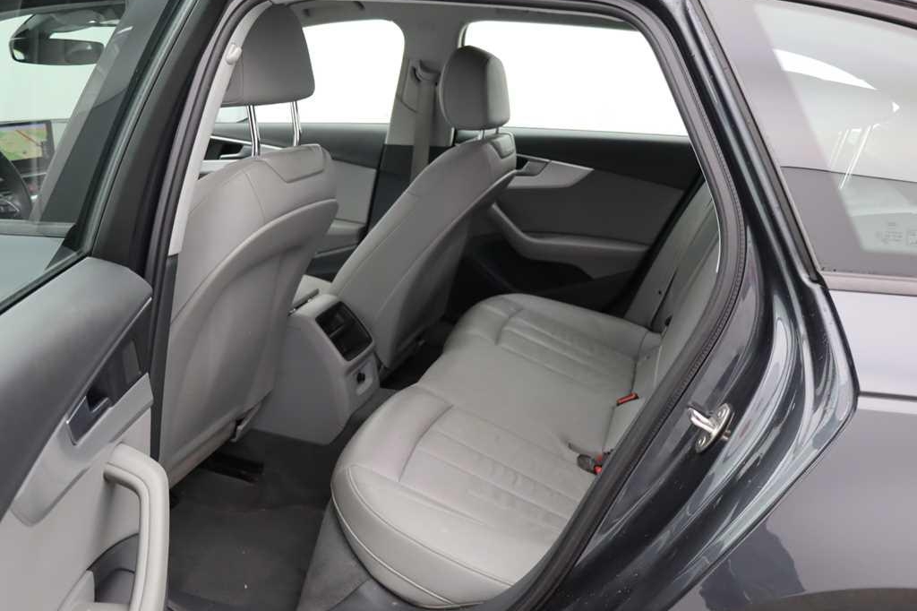 Audi A4 Avant 2017 photo 3