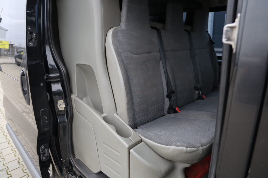 Renault Trafic 2009 photo 20