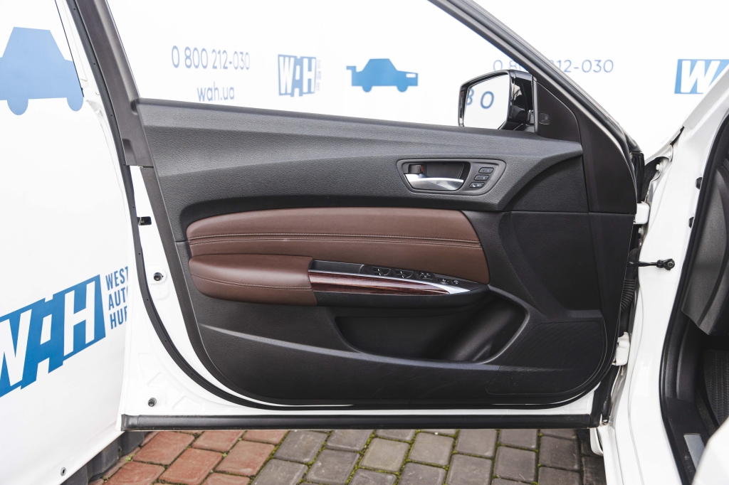 Acura TLX Advanced 2017 photo 14