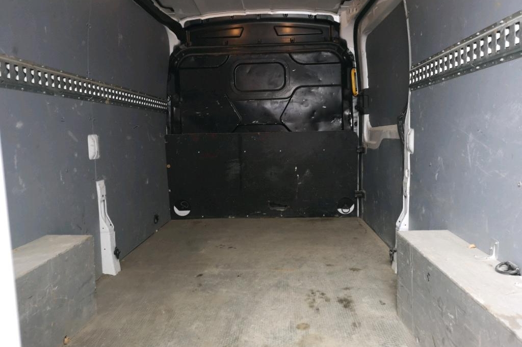 Ford Transit 2018 фото 20