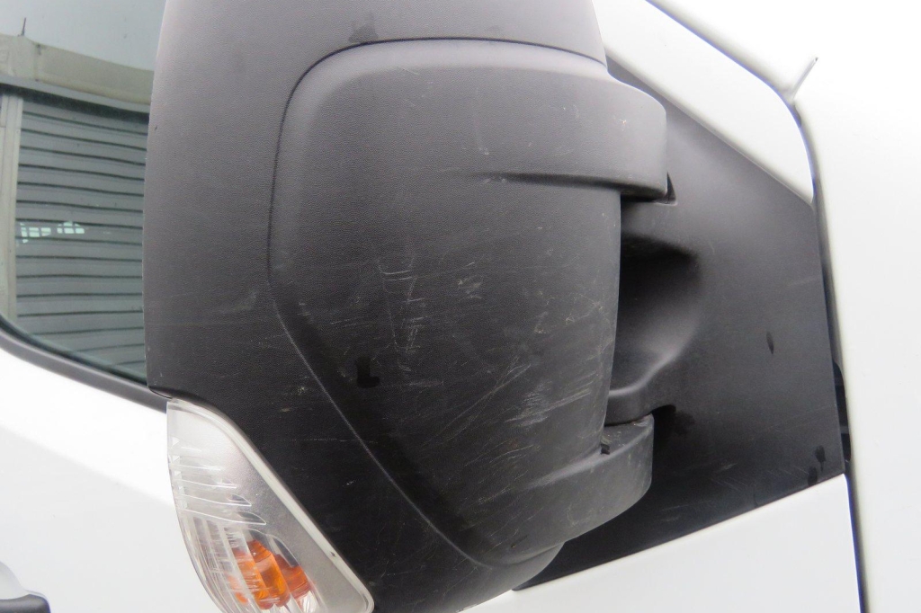 Renault Master 2017 фото 37