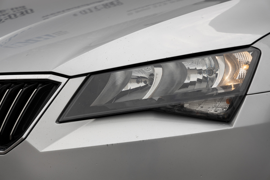 Skoda Superb 2016 фото 32