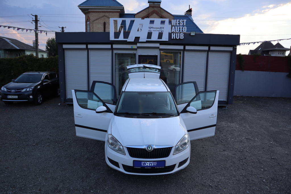 Skoda Roomster 2010 фото 15