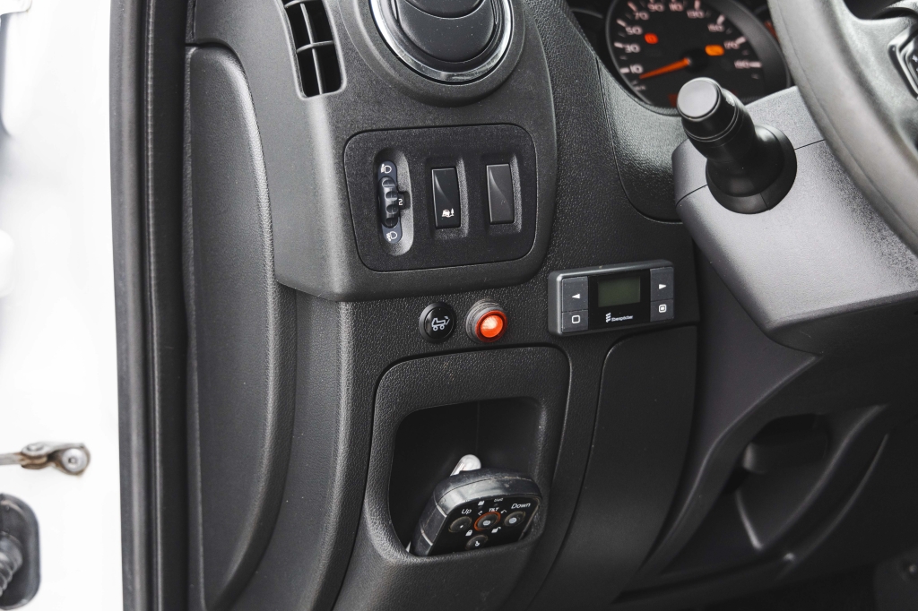 Renault Master 2018 фото 16