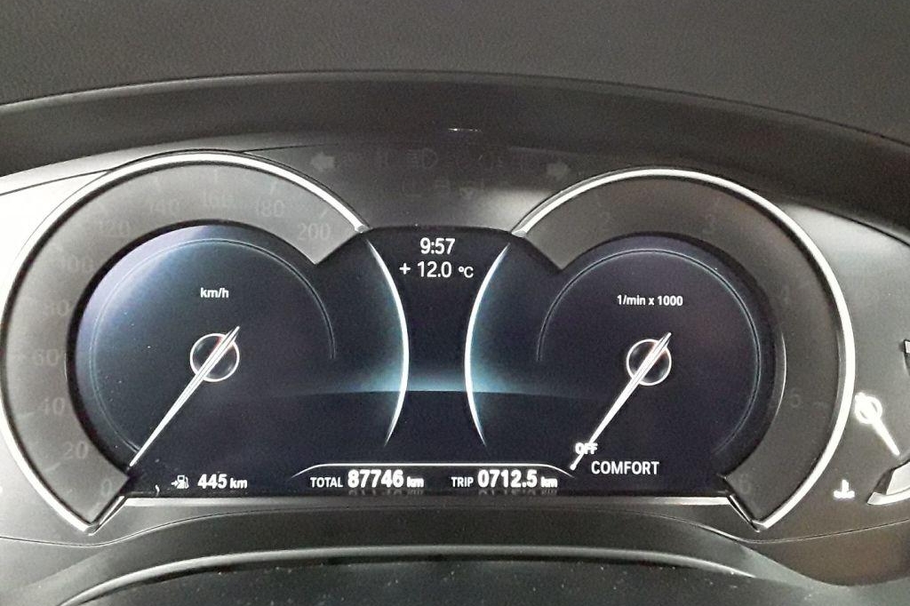 BMW 5er Touring 2017 photo 8