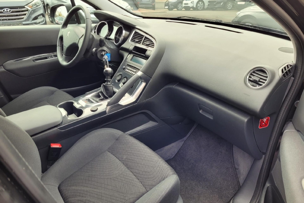 Peugeot 3008 2015 фото 3