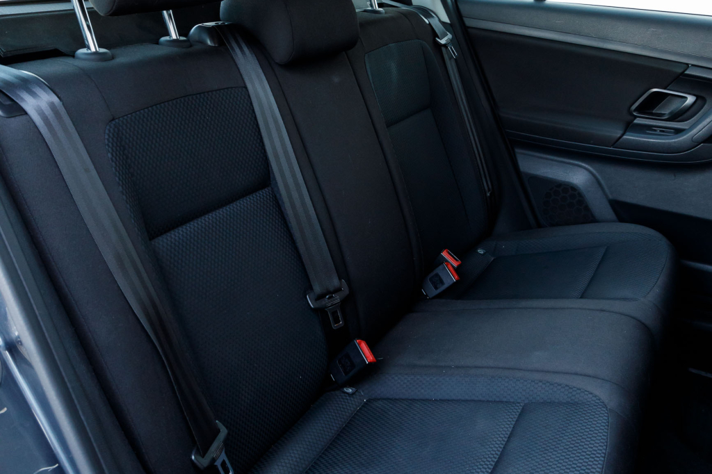 Skoda Fabia 2011 photo 23