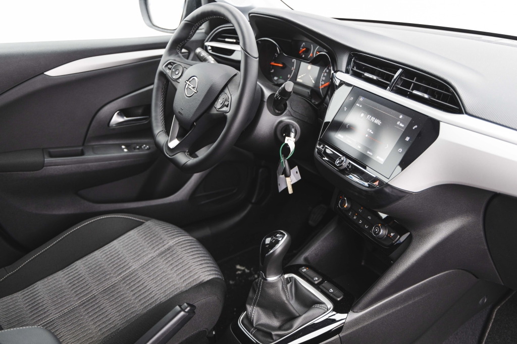 Opel Corsa 2020 фото 27