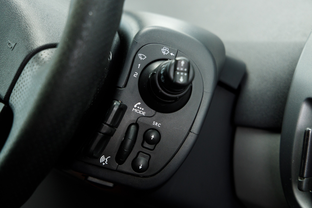 Renault Grand Scenic 2008 photo 24