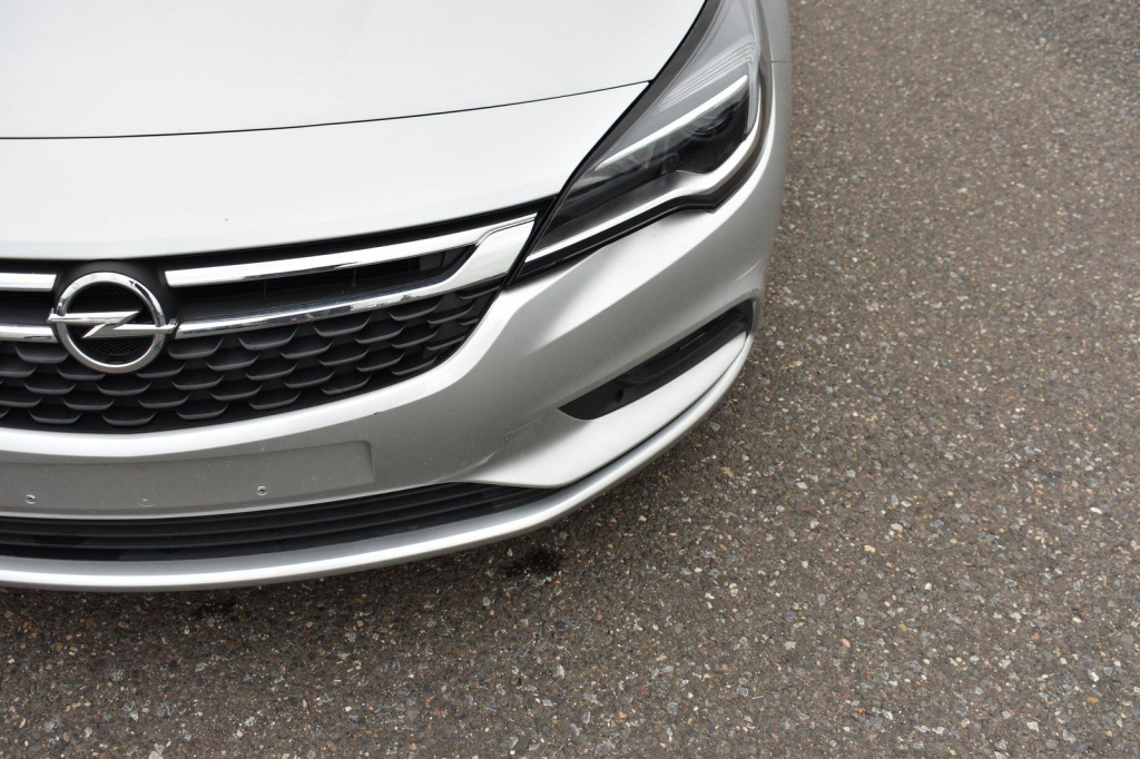 Opel Astra Sports Tourer 2019 photo 21