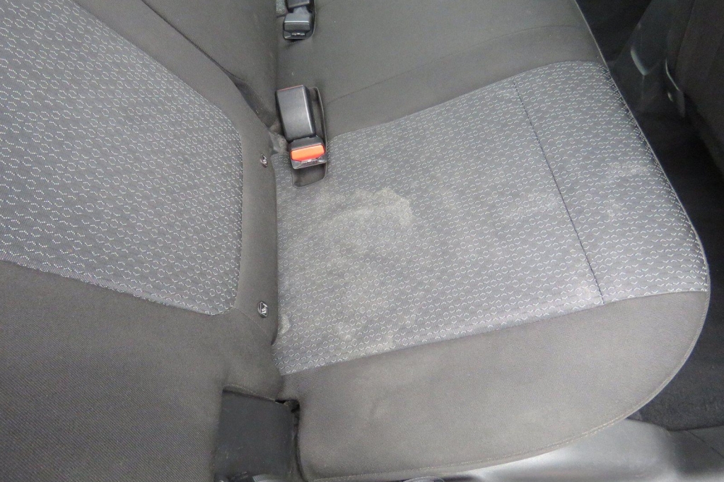 Opel Crossland X 2019 фото 20