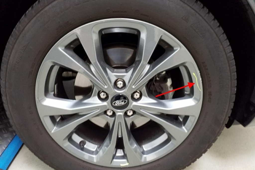 Ford Kuga 2020 фото 9