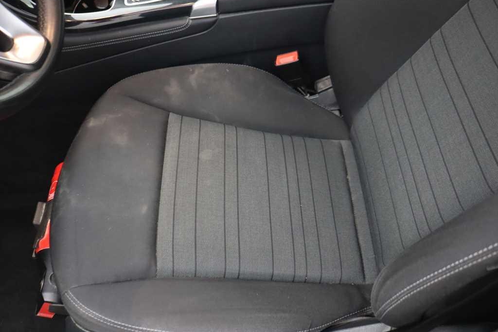 Mercedes-Benz GLC 2017 фото 49