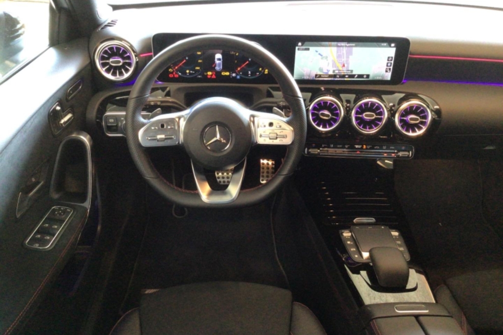 Mercedes-AMG A-Klasse 2020 фото 1