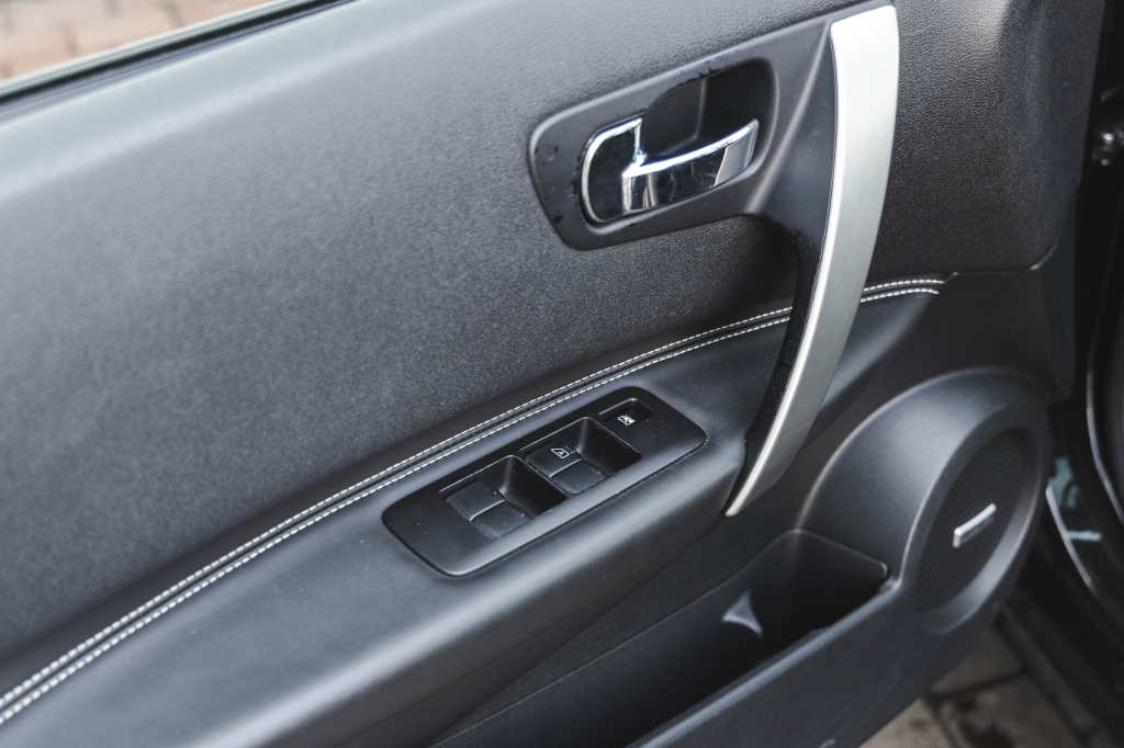 Nissan Qashqai+2 2012 фото 15