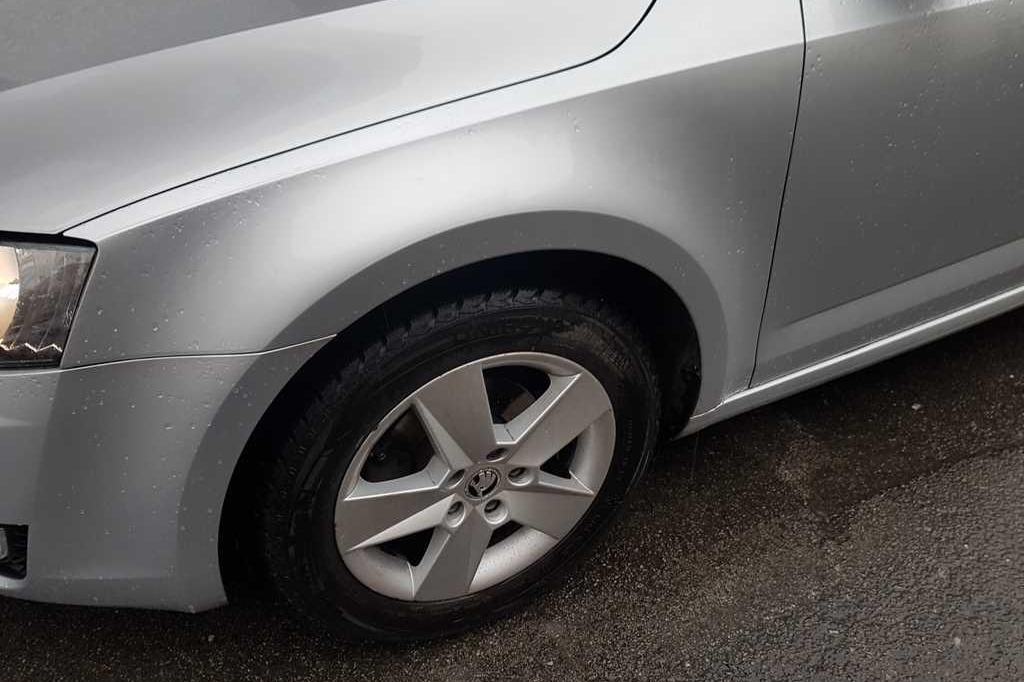 Skoda Octavia Combi 2015 фото 28