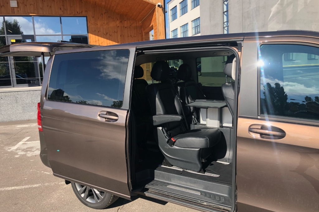 Mercedes-Benz V 220 4MATIC long 2018 фото 7