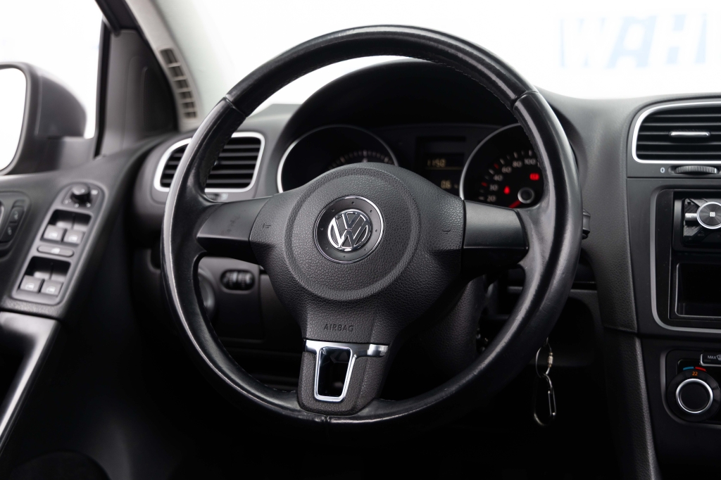 Volkswagen Golf 2009 фото 17