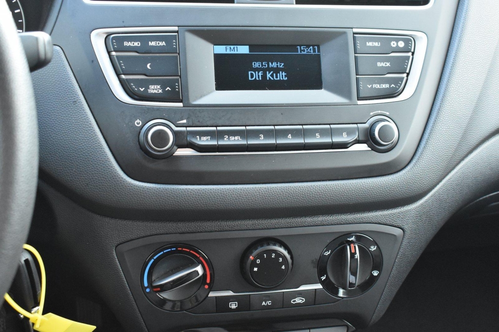 Hyundai i20 2019 photo 4