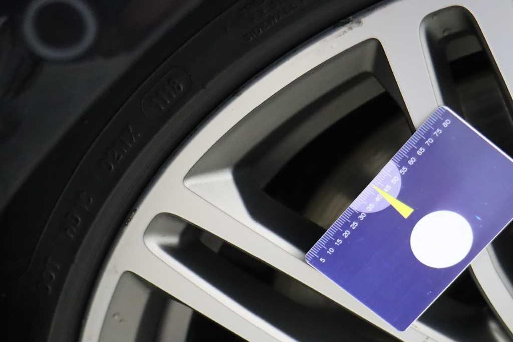 BMW 5 Series 2018 photo 21