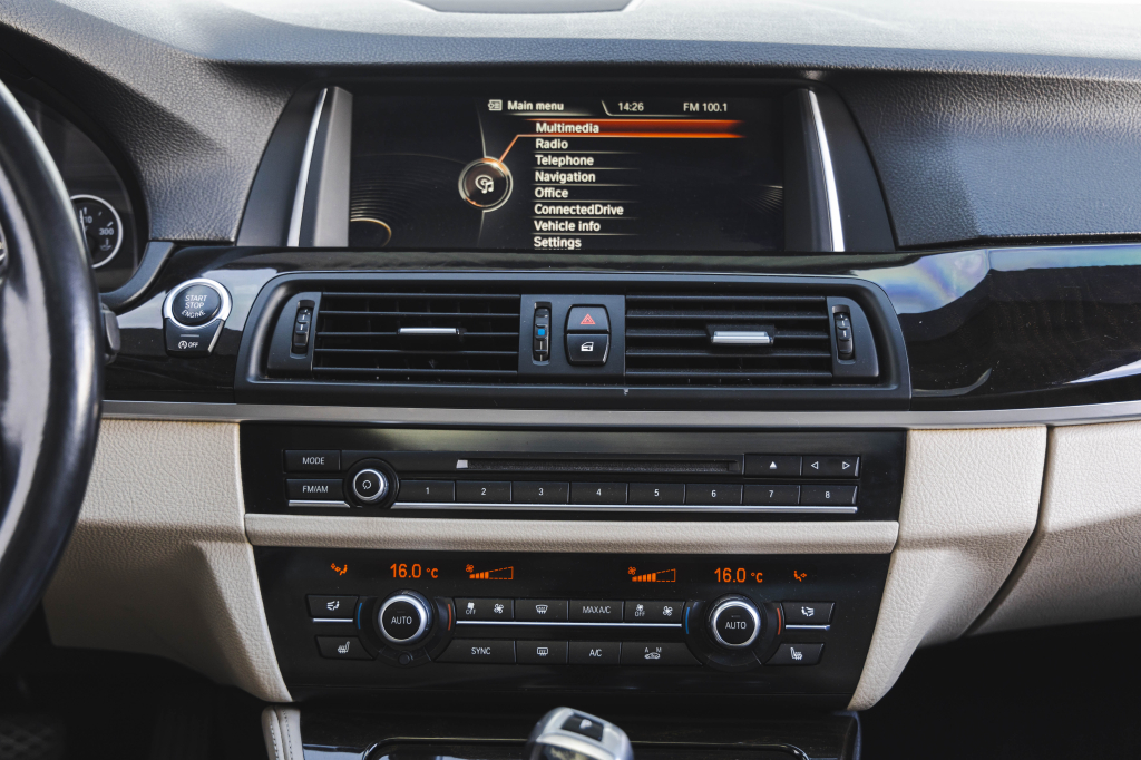 BMW 535 2015 фото 27