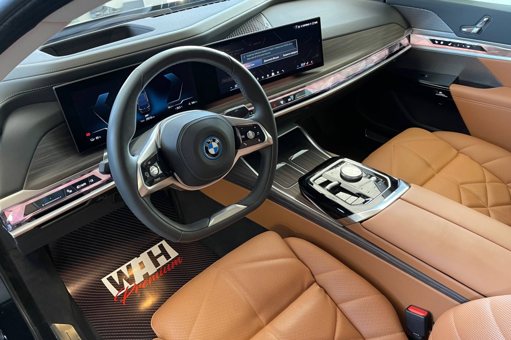 BMW i7 xDrive60 2023 фото 7