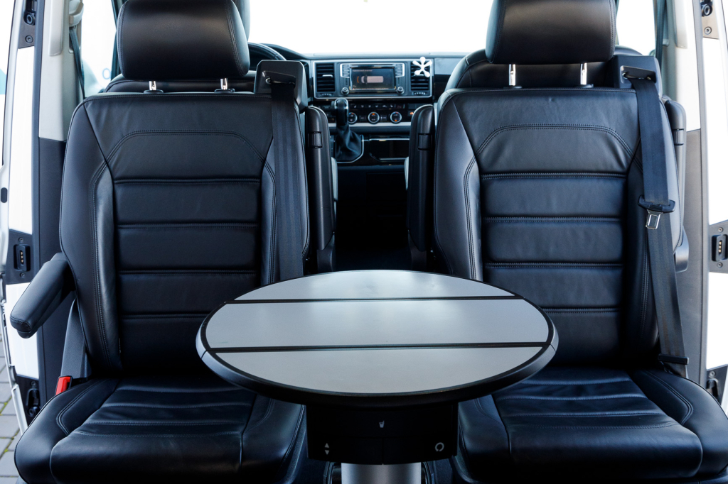 Volkswagen Multivan Highline 2016 photo 34