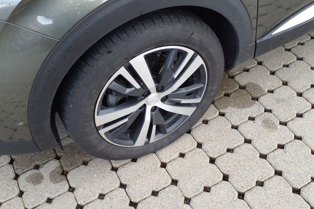 Peugeot 5008 2018 photo 20